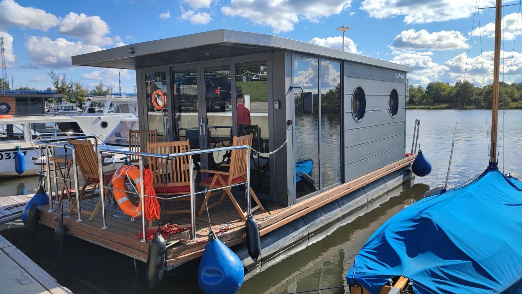 Houseboat Water Boy Apartament Plywajacy Dom Na Wodzie Lodz Apartment Wroclaw Luaran gambar